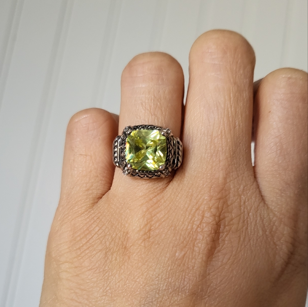 Statement Sterling Silver Ring With Lime Sparklin… - image 1